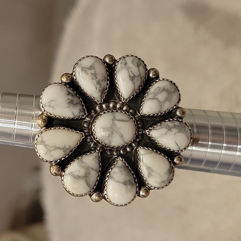 Howlite and sterling silver ring